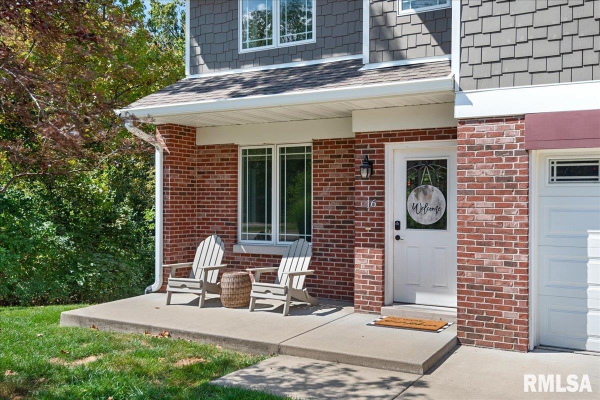 9 Waters Edge Boulevard, Unit 16 Springfield, IL 62712 - Photo 3 of 50 Gallery Image 3