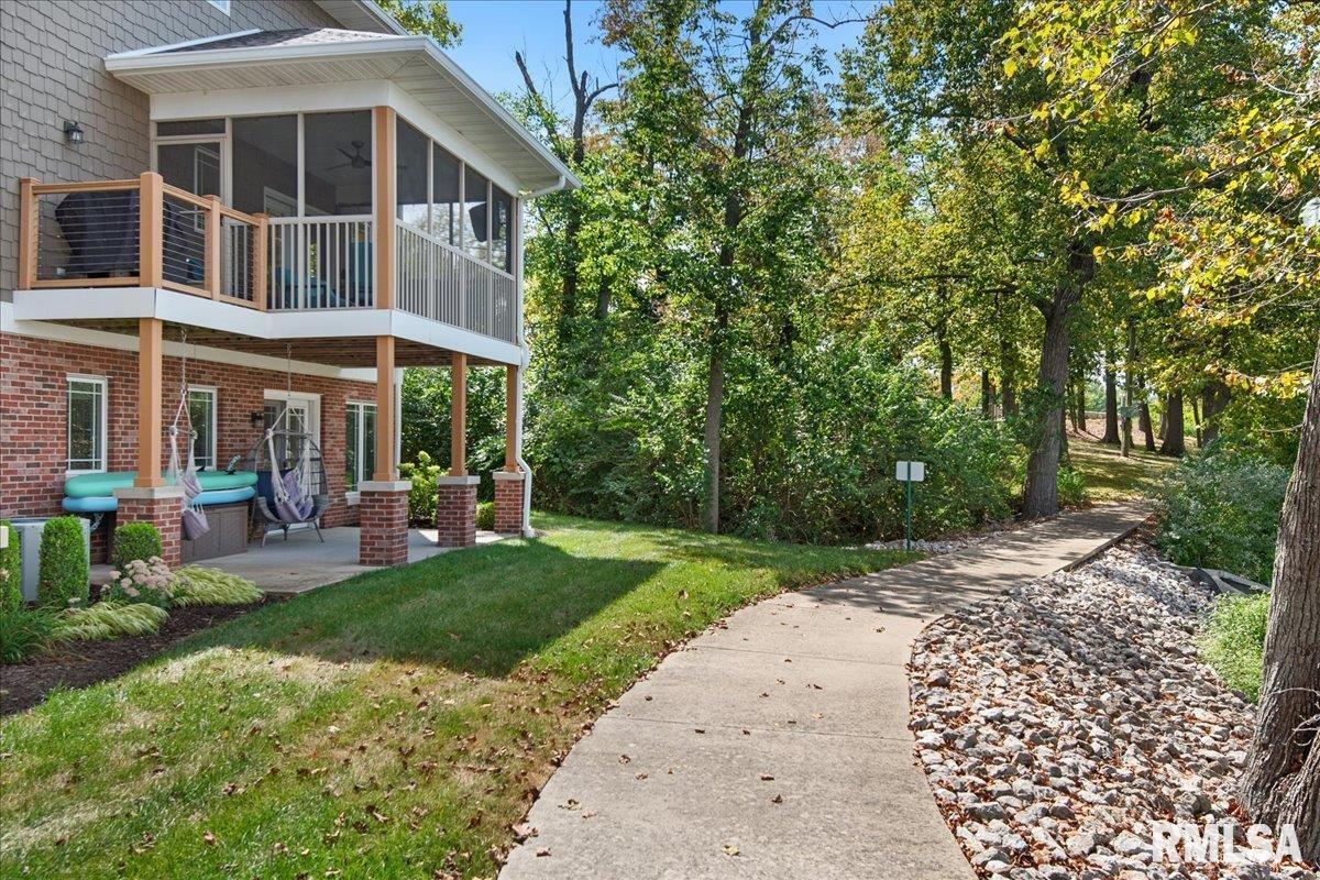 9 Waters Edge Boulevard, Unit 16 Springfield, IL 62712 - Photo 47 of 50 Gallery Image 47