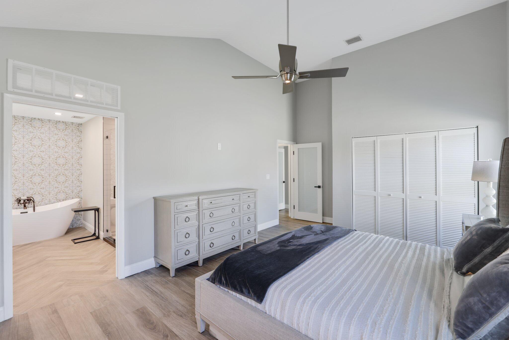 6940 Northwest 4th Avenue Boca Raton, FL 33487 - Photo 14 of 37 Primary Bedroom