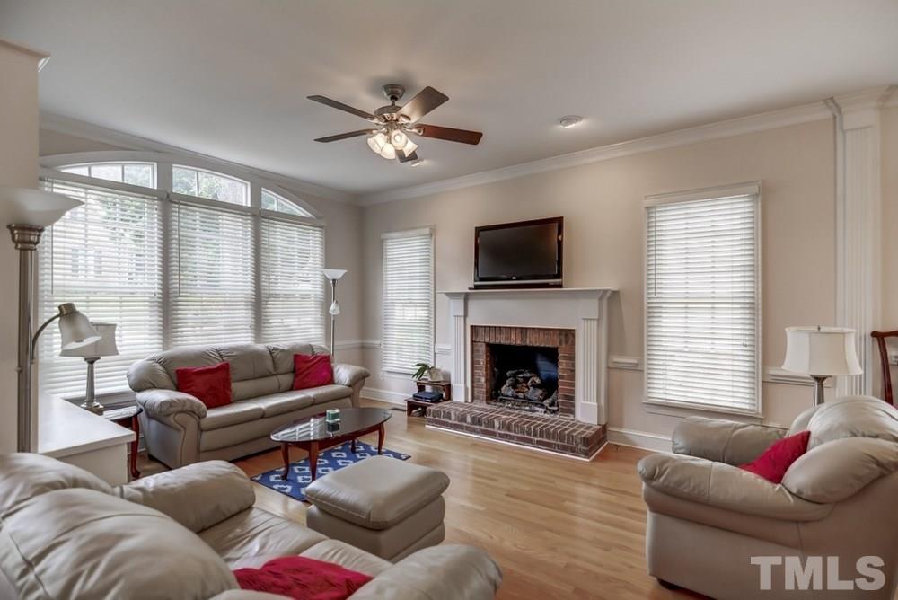 2013 Carrbridge Way Raleigh, NC 27615 - Photo 2 of 20 Gallery Image 2