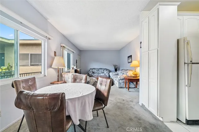 $599,000 | 14560 Clark Street, Unit 215, Sherman Oaks, CA 91411