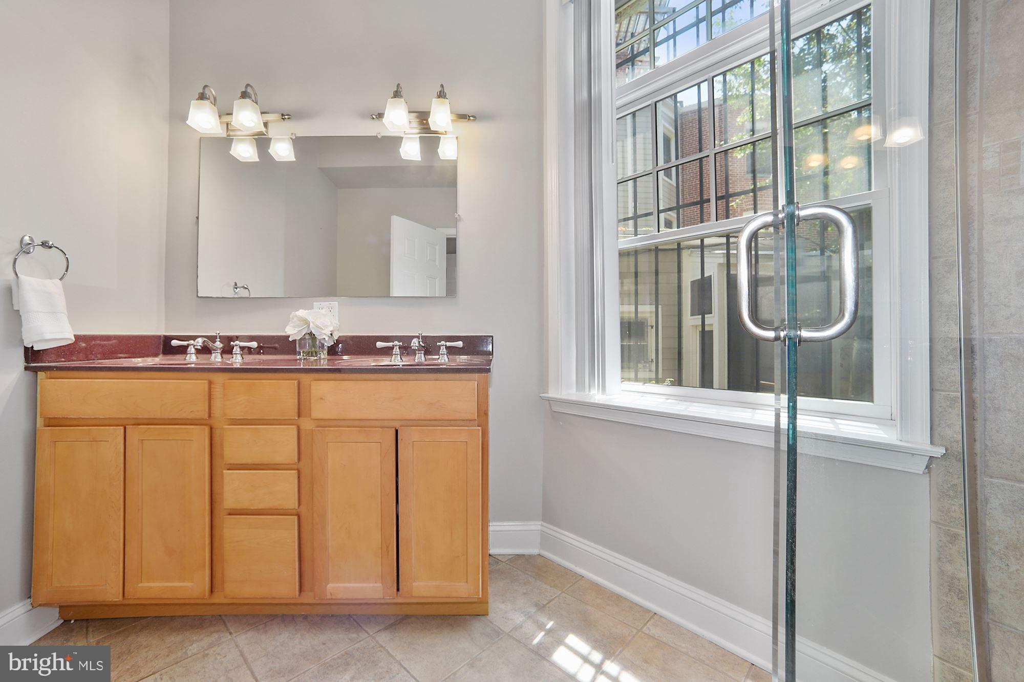 2510 Ontario Road Northwest, Unit 2 Washington, DC 20009 - Photo 19 of 23 Gallery Image 19