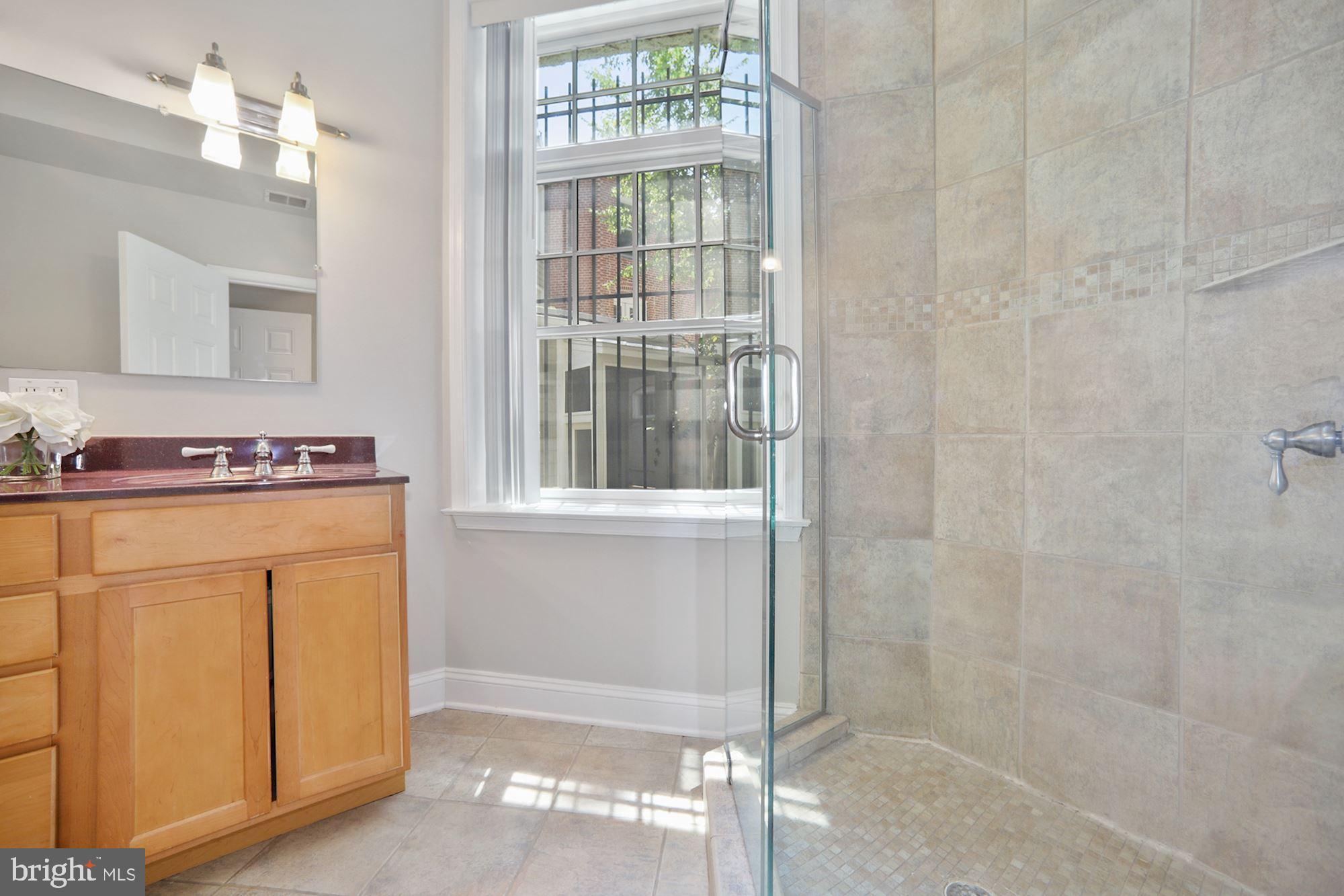 2510 Ontario Road Northwest, Unit 2 Washington, DC 20009 - Photo 20 of 23 Gallery Image 20