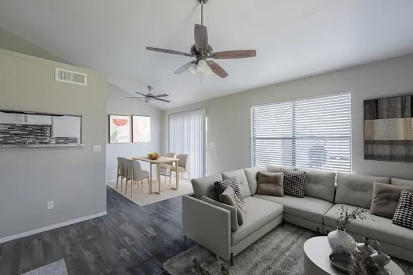 $1,525 | 1204 Alder Drive, Unit 1502, Arlington, TX 76012