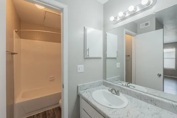 $1,525 | 1204 Alder Drive, Unit 1502, Arlington, TX 76012