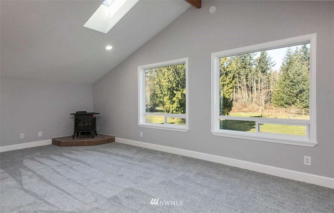 5350 South Crawford Road Langley, WA 98260 - Photo 8 of 27 Gallery Image 8
