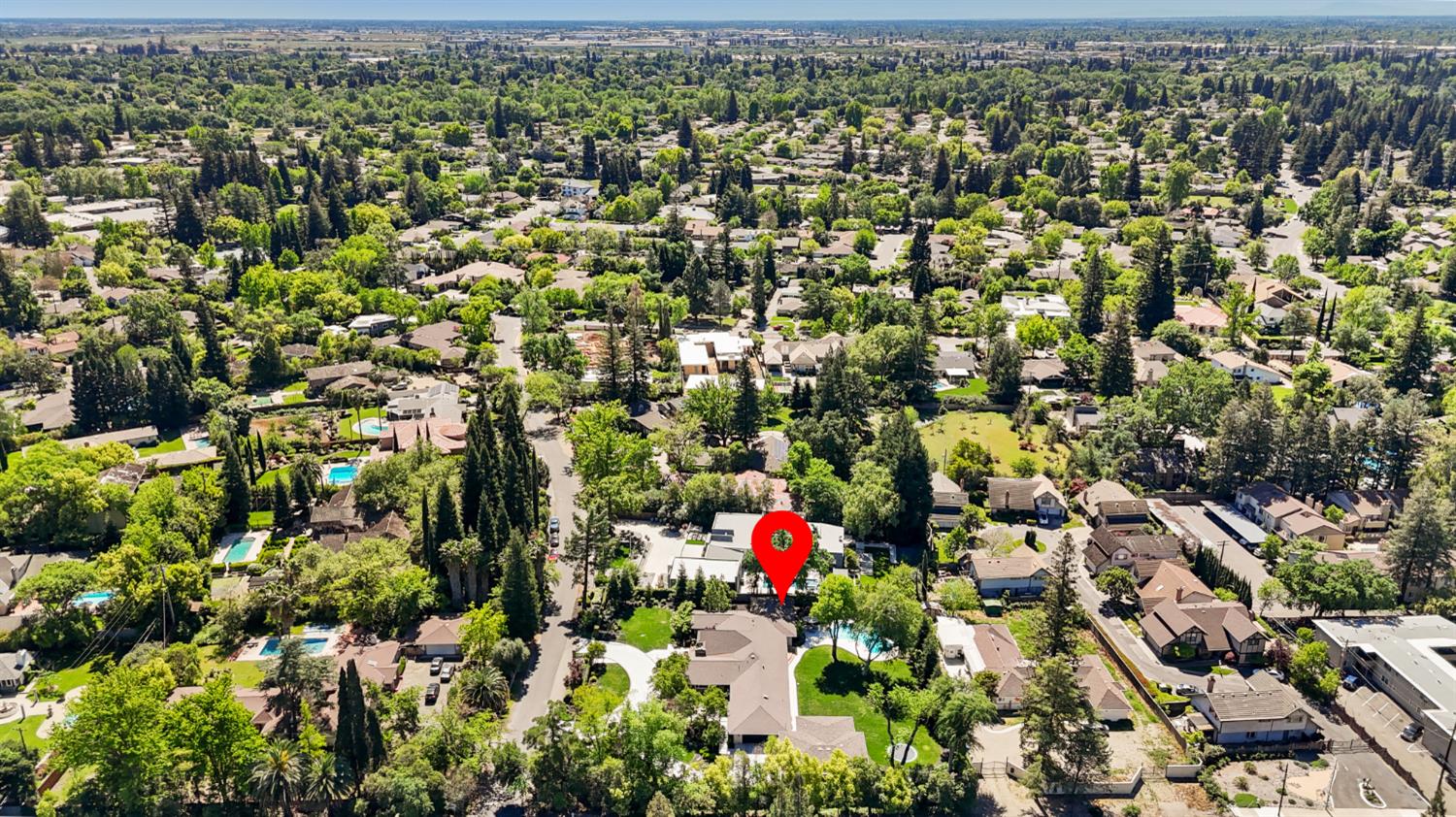 495 Bret Harte Road Sacramento, CA 95864 - Photo 81 of 84 an aerial view of residential houses with outdoor space and trees all around