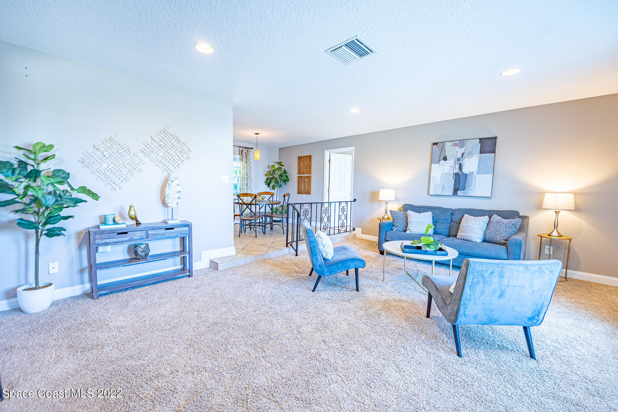 1050 Sunswept Road Northeast Palm Bay, FL 32905 - Photo 2 of 39 6O1A9886-HDR