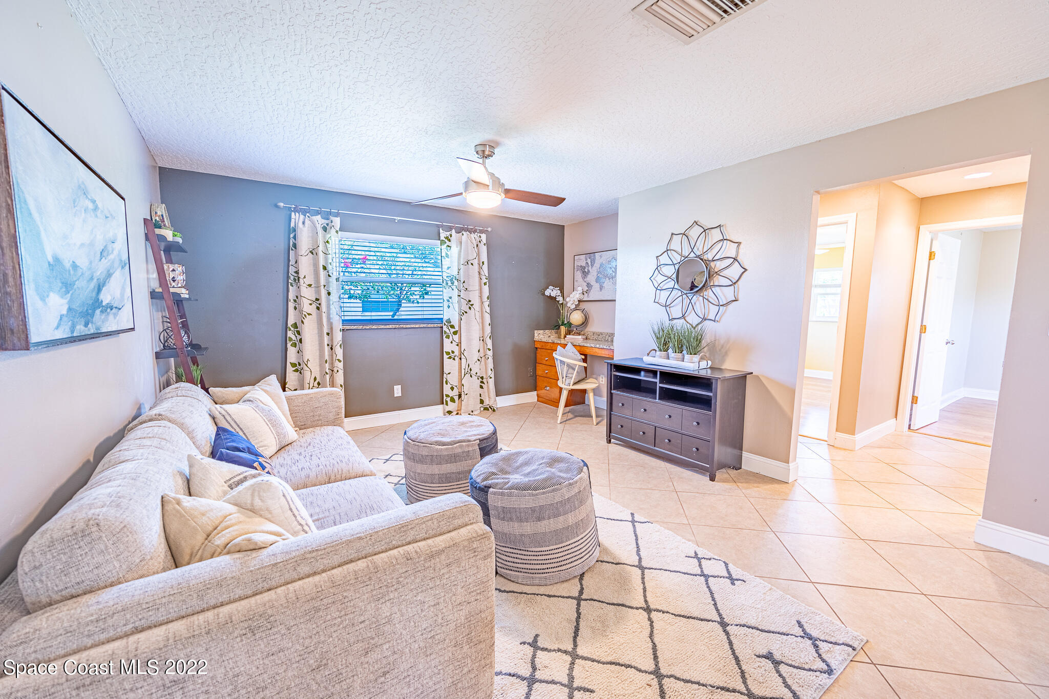 1050 Sunswept Road Northeast Palm Bay, FL 32905 - Photo 5 of 39 6O1A9861-HDR