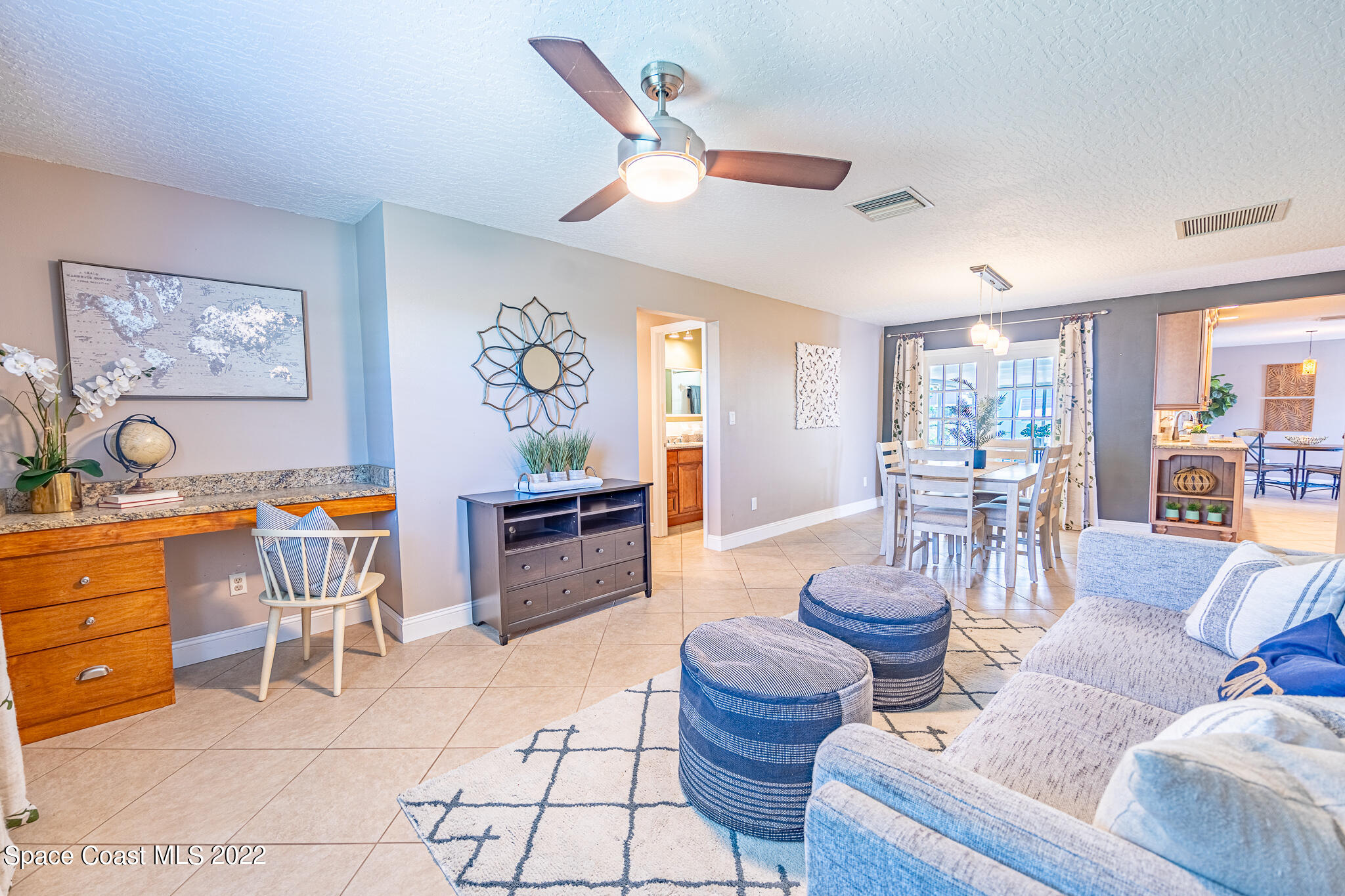 1050 Sunswept Road Northeast Palm Bay, FL 32905 - Photo 6 of 39 6O1A9871-HDR