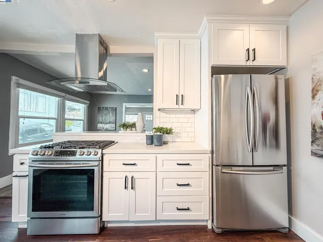 $869,000 | 3027 Maxwell Avenue, Oakland, CA 94619