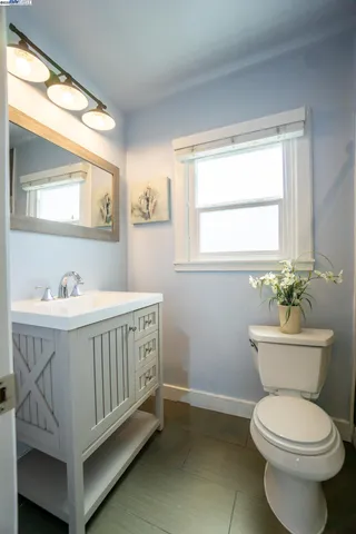 $869,000 | 3027 Maxwell Avenue, Oakland, CA 94619