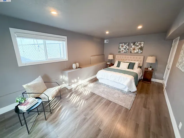 $869,000 | 3027 Maxwell Avenue, Oakland, CA 94619