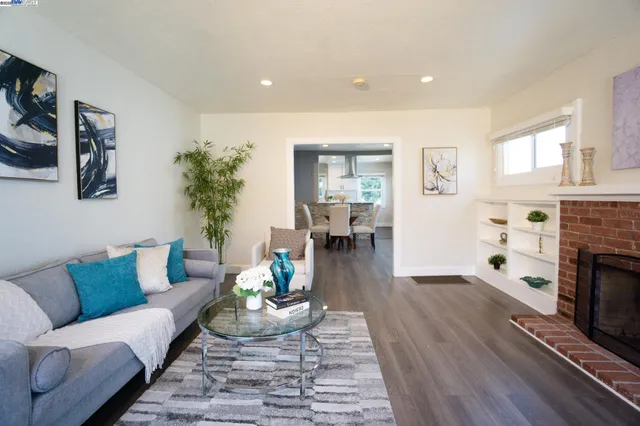 $869,000 | 3027 Maxwell Avenue, Oakland, CA 94619