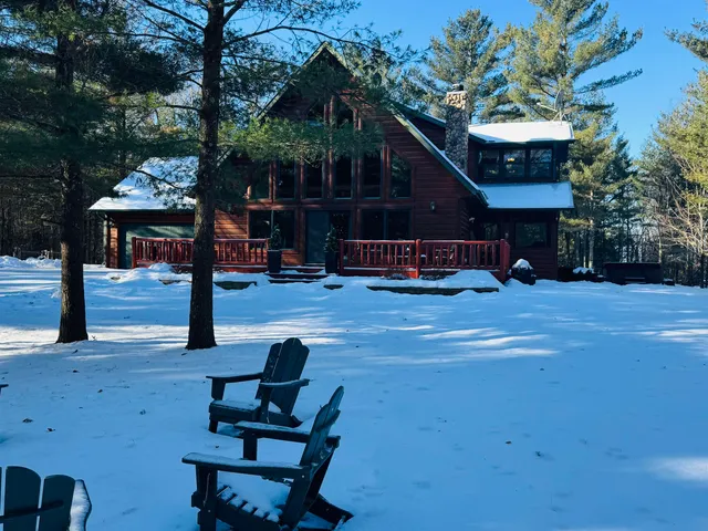 $598,900 | 717 West 17th Drive, Arkdale, WI 54613