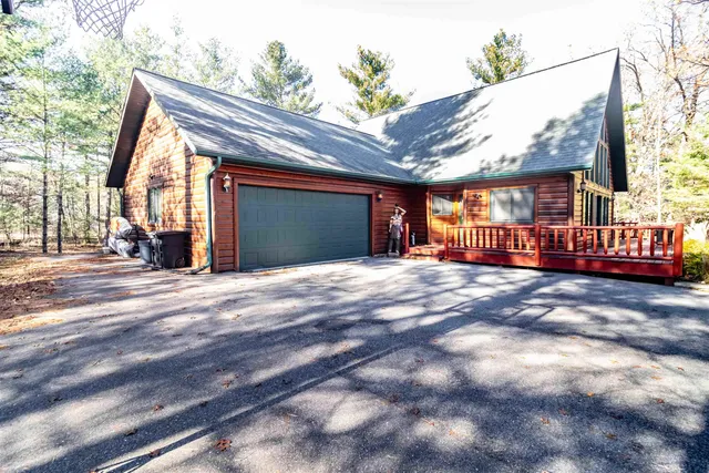 $598,900 | 717 West 17th Drive, Arkdale, WI 54613