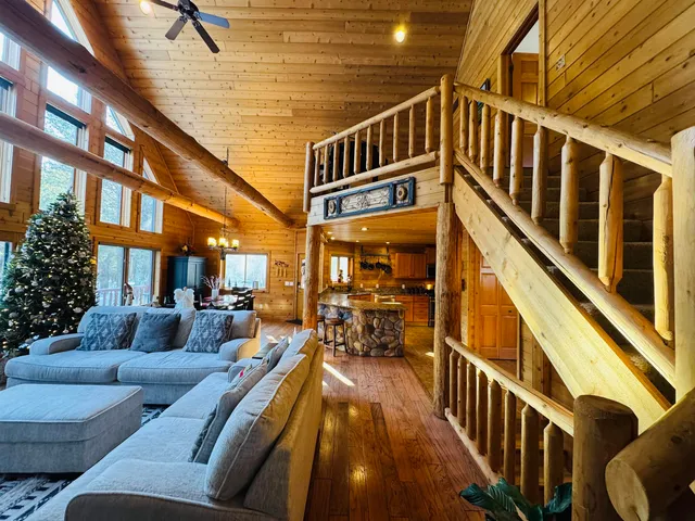 $598,900 | 717 West 17th Drive, Arkdale, WI 54613