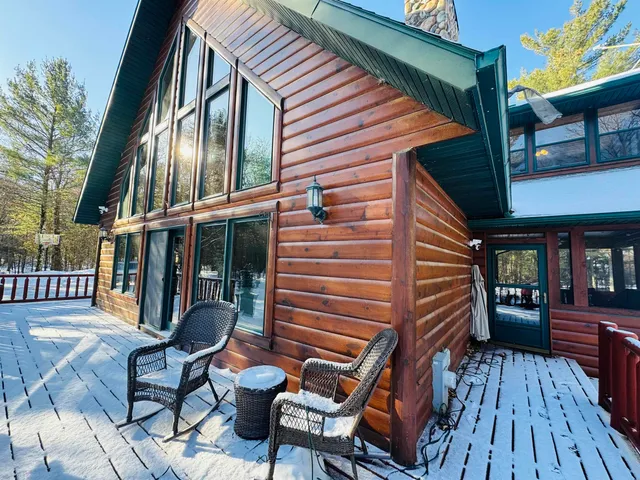 $598,900 | 717 West 17th Drive, Arkdale, WI 54613