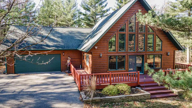 $598,900 | 717 West 17th Drive, Arkdale, WI 54613