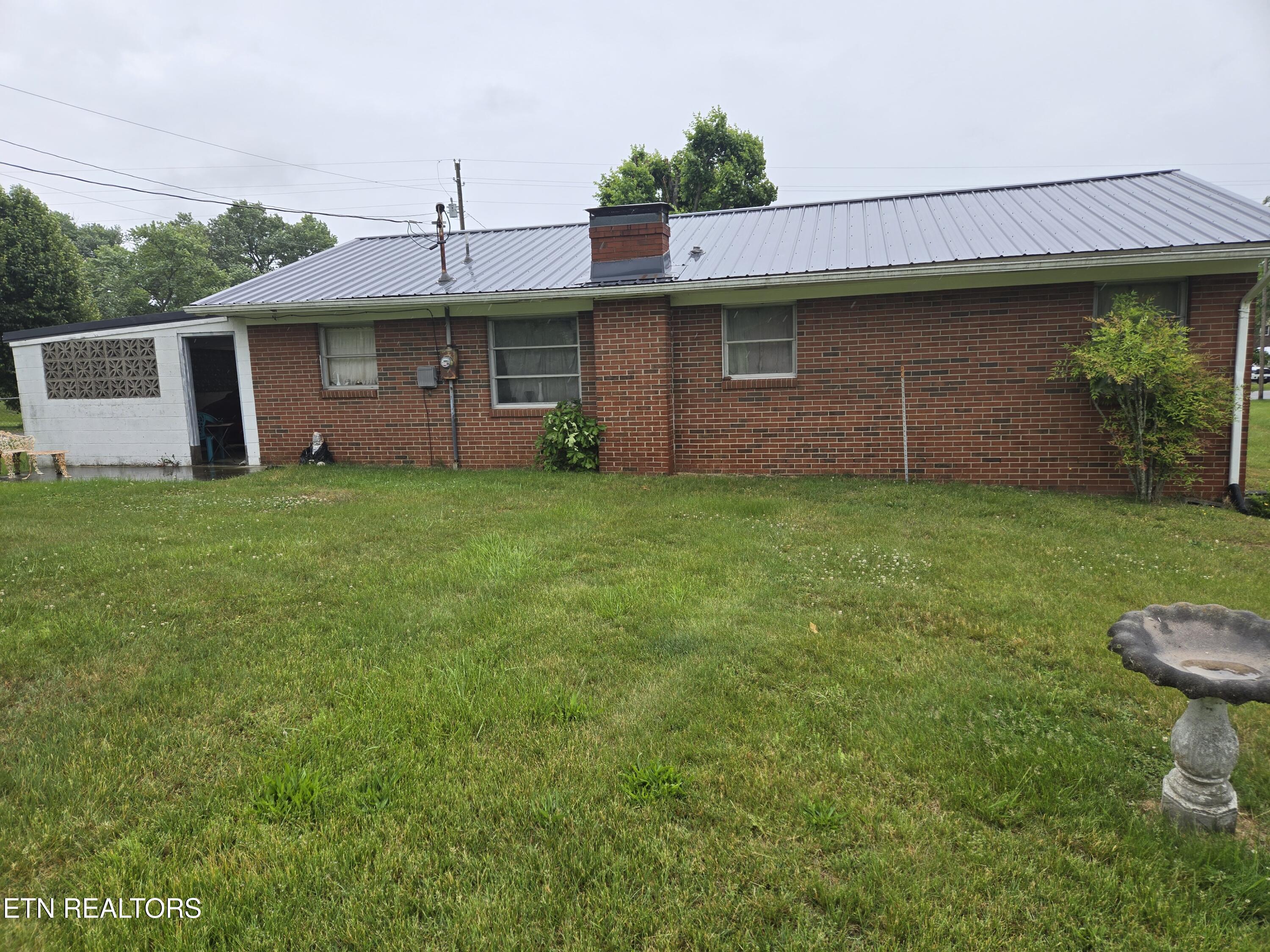 1111 Spout Springs Road Morristown, TN 37814 - Photo 4 of 8 4