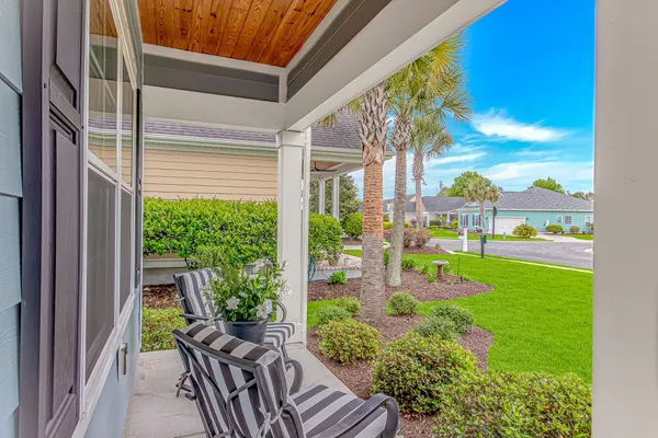 $624,900 | 233 Outboard Drive, Murrells Inlet, SC 29576