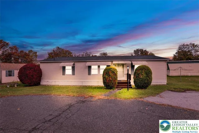 $75,000 | 8758 Turkey Ridge Road, Unit 180, Breinigsville, PA 18031