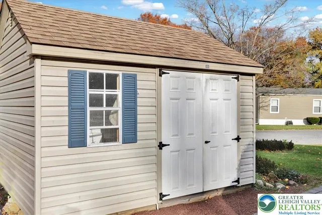 $75,000 | 8758 Turkey Ridge Road, Unit 180, Breinigsville, PA 18031