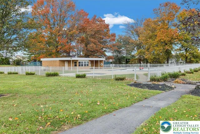 $75,000 | 8758 Turkey Ridge Road, Unit 180, Breinigsville, PA 18031