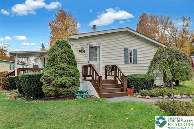 $75,000 | 8758 Turkey Ridge Road, Unit 180, Breinigsville, PA 18031