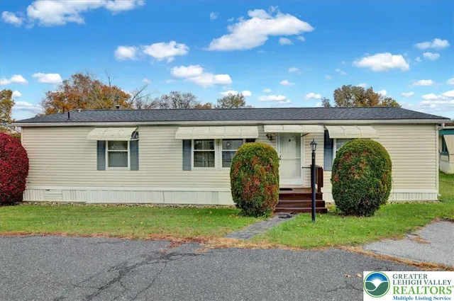 $75,000 | 8758 Turkey Ridge Road, Unit 180, Breinigsville, PA 18031