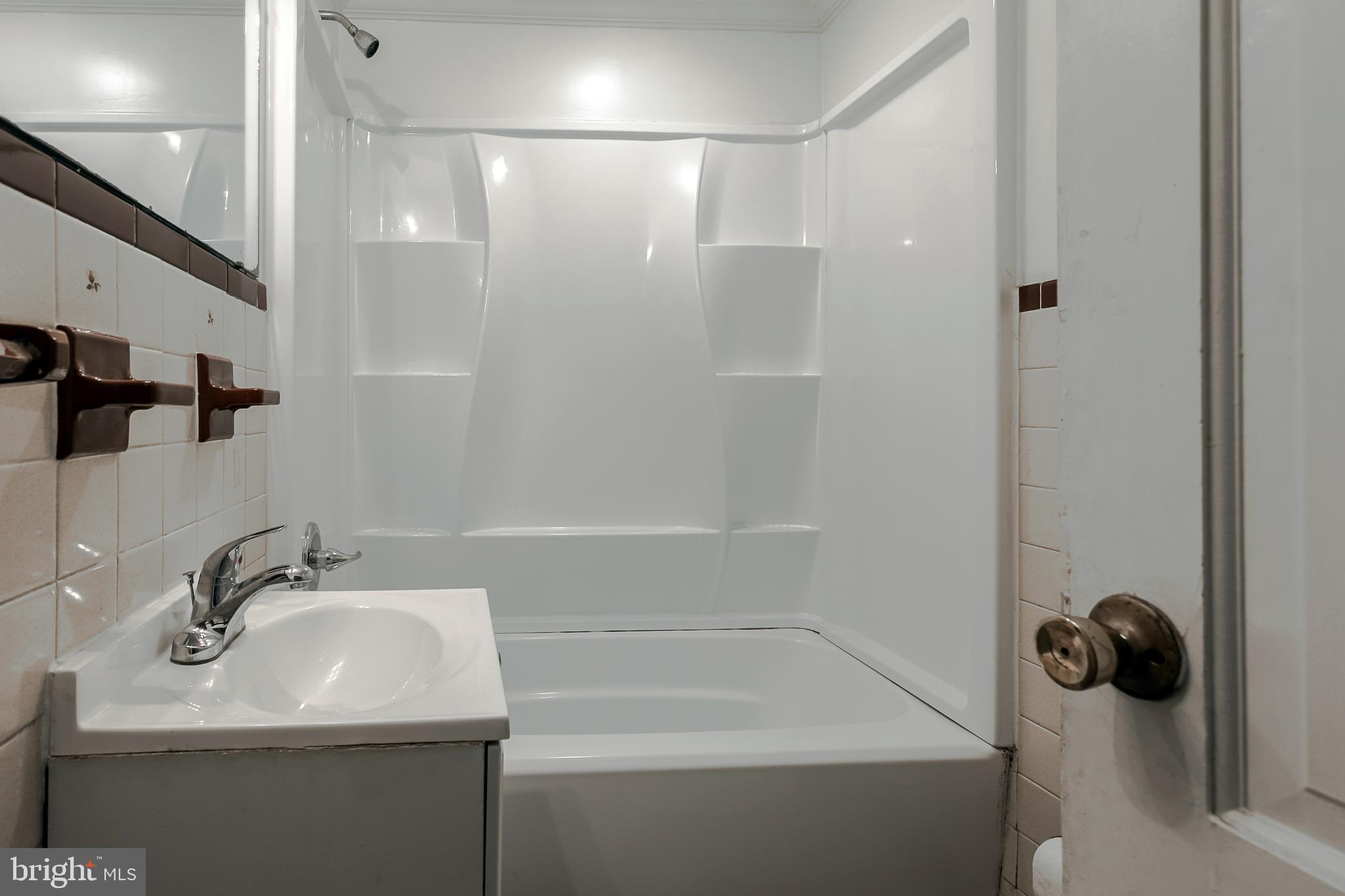 93 South Sproul Road Broomall, PA 19008 - Photo 11 of 12 Gallery Image 11