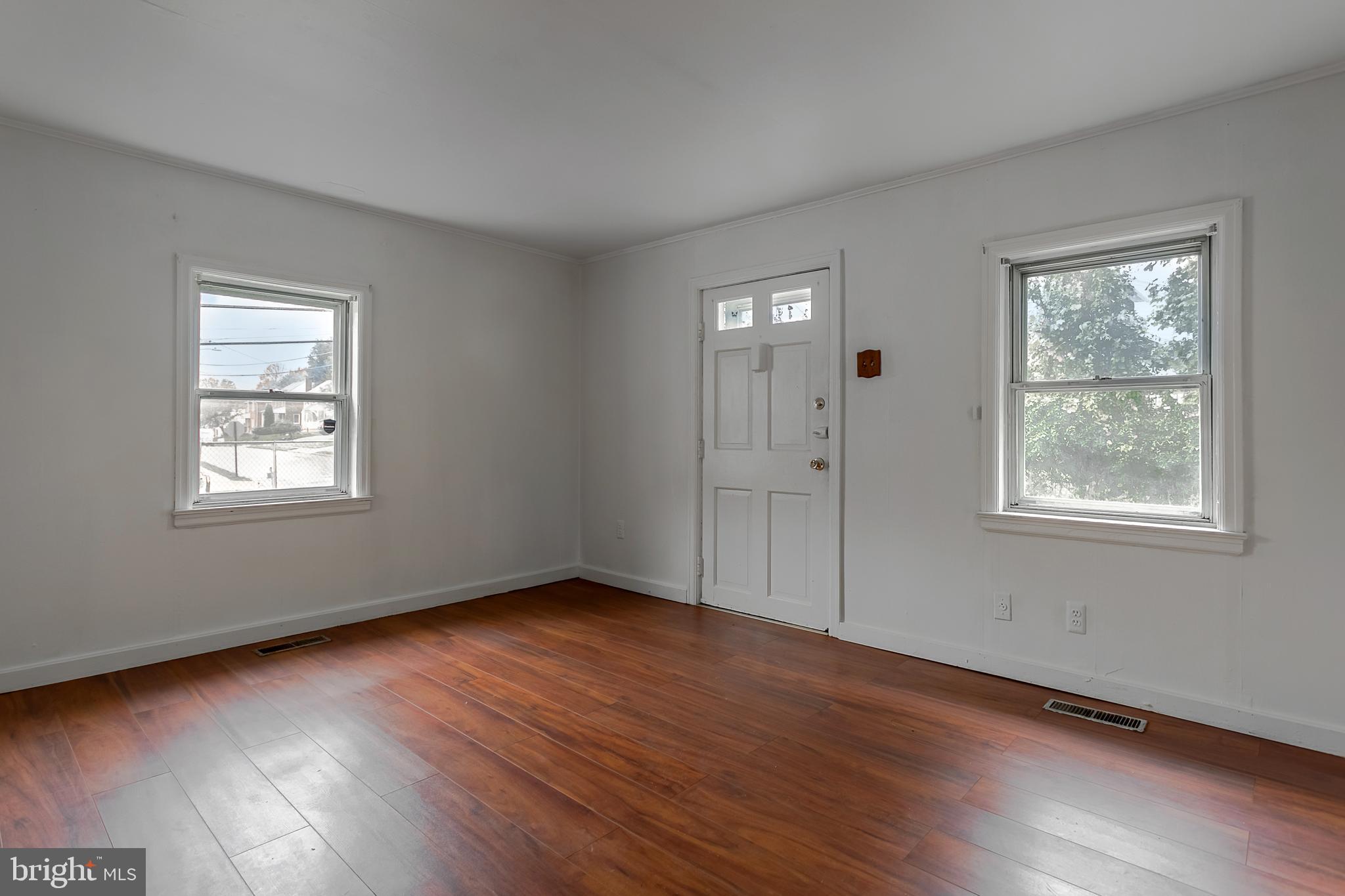 93 South Sproul Road Broomall, PA 19008 - Photo 9 of 12 Gallery Image 9
