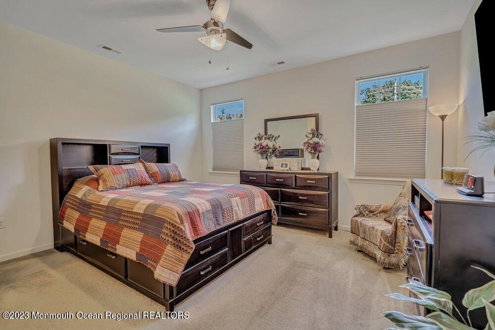 101 Eagle Ridge Circle Lakewood, NJ 08701 - Photo 17 of 21 023_dsc00094