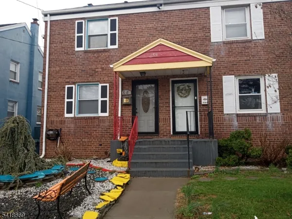 $2,600 | 618 Clarkson Avenue, Elizabeth, NJ 07202