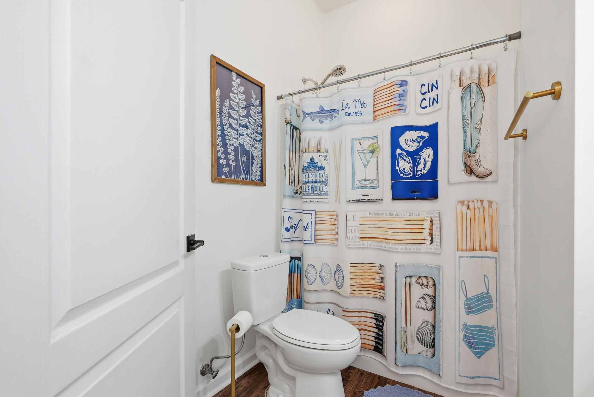573 Tropical Way Freeport, FL 32439 - Photo 24 of 32 Guest Bathroom