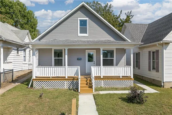 $167,900 | 1207 South 23rd Street, St. Joseph, MO 64507