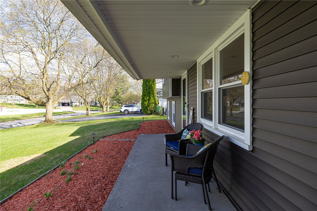 30 Stuyvesant Road Pittsford, NY 14534 - Photo 2 of 30