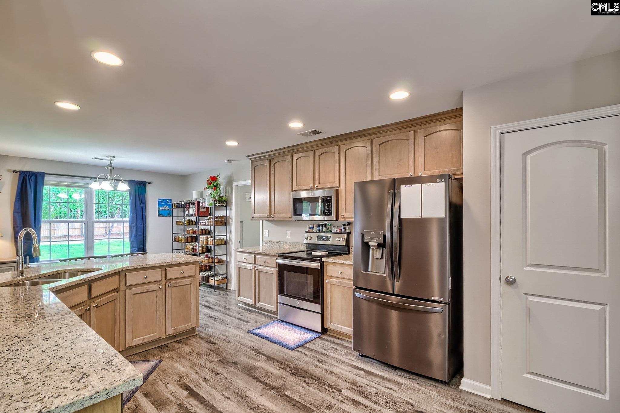 8 Foxfire Circle Wedgefield, SC 29168 - Photo 7 of 36
