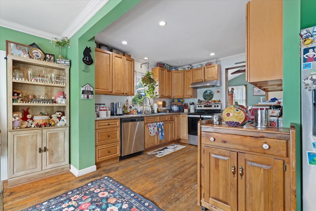 13 Tanner Road Webster, MA 01570 - Photo 14 of 24