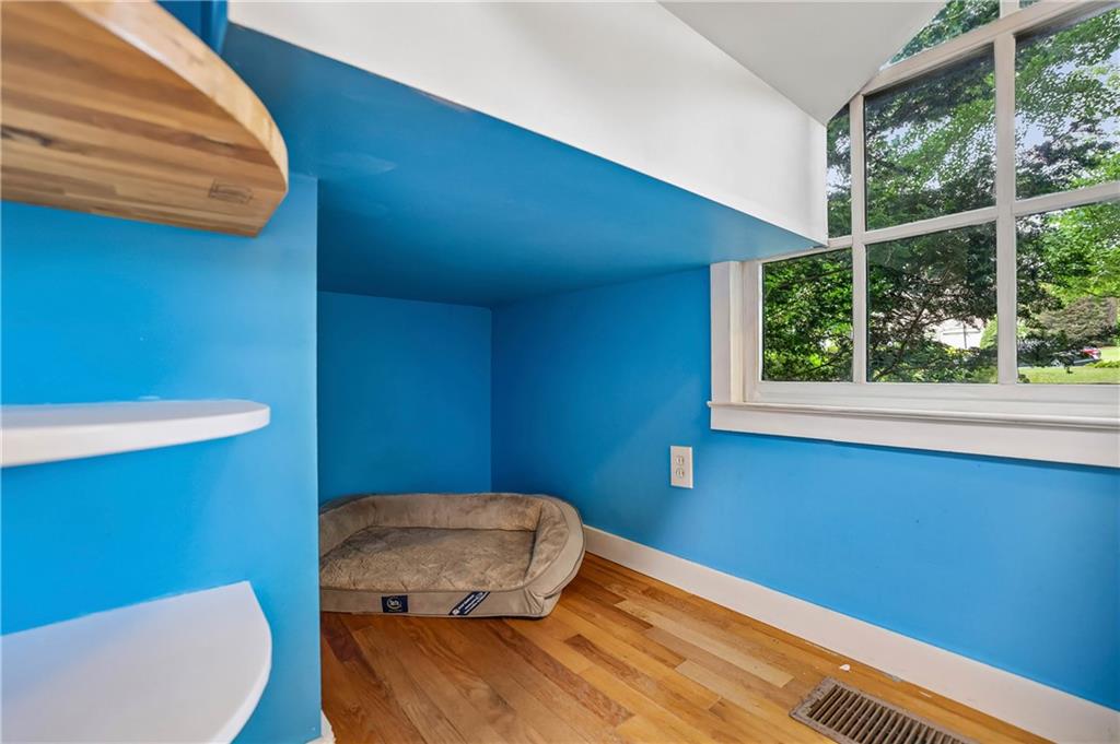 2691 North Thompson Road Northeast Atlanta, GA 30319 - Photo 14 of 35