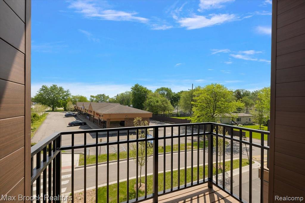 1760 East Auburn Road, Unit 3A Rochester Hills, MI 48307 - Photo 19 of 33