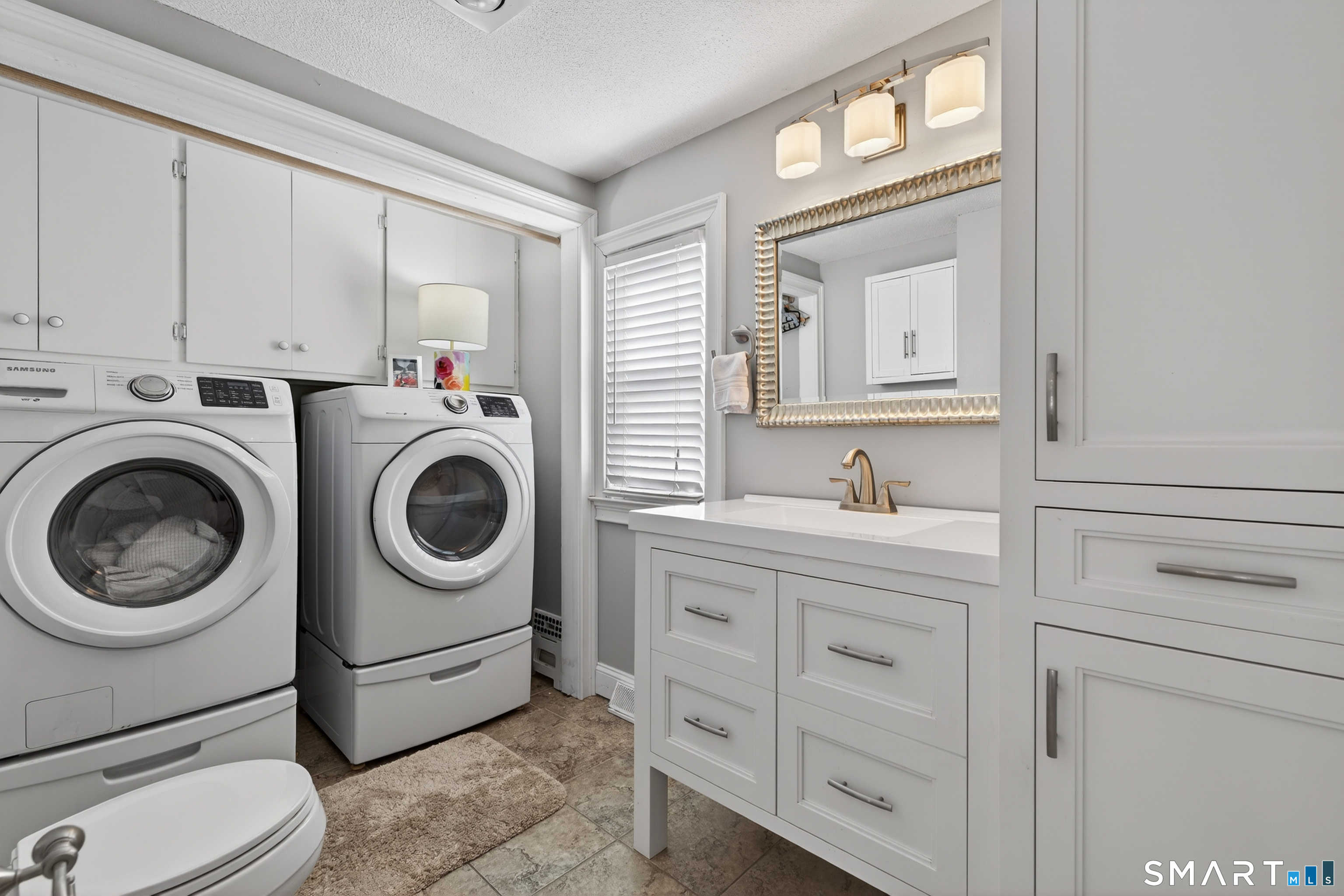 340 Wooding Hill Road Bethany, CT 06524 - Photo 20 of 38