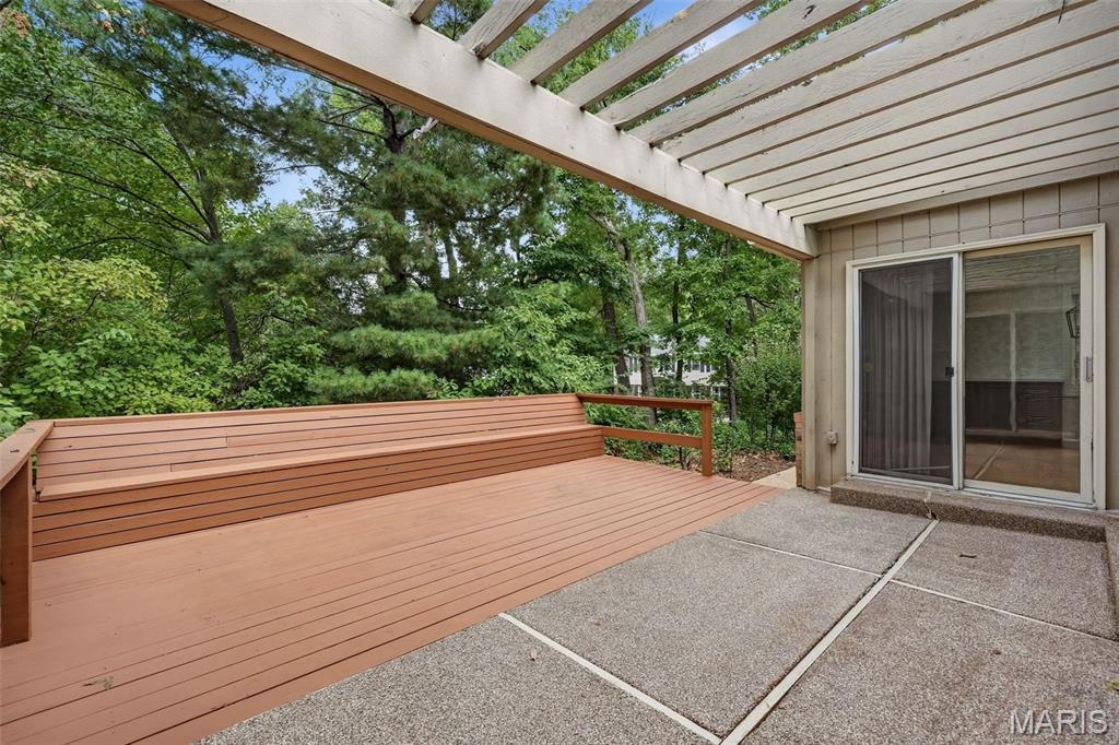 14619 Hunters Point Chesterfield, MO 63017 - Photo 45 of 49 Gallery Image 45