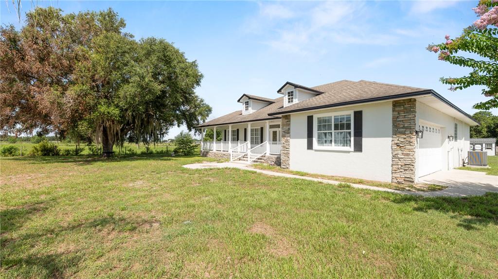 611 Morgan Road Winter Haven, FL 33880 - Photo 5 of 86