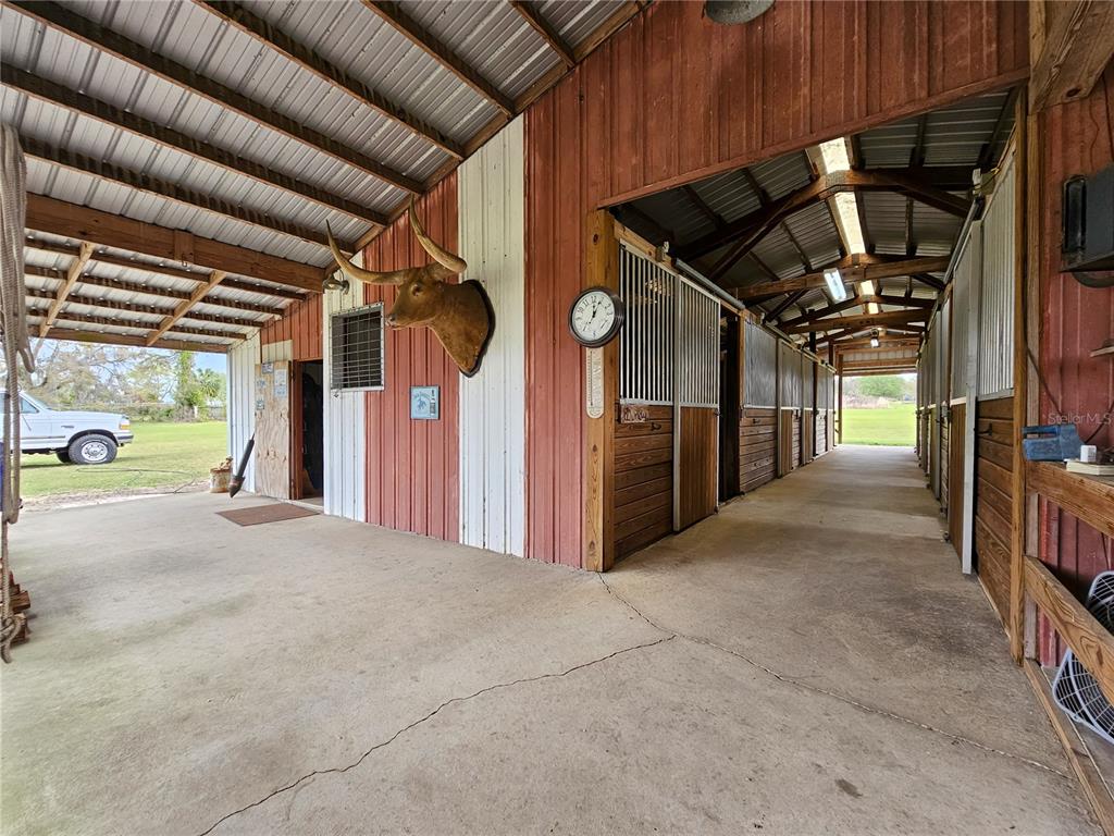 41204 Emeralda Island Road Leesburg, FL 34788 - Photo 13 of 53