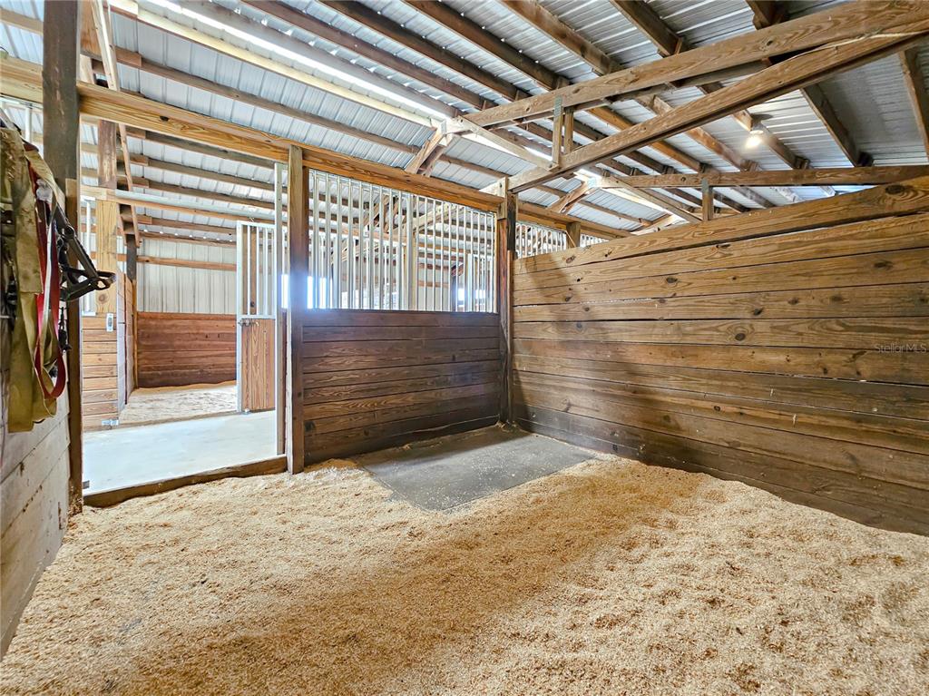 41204 Emeralda Island Road Leesburg, FL 34788 - Photo 17 of 53