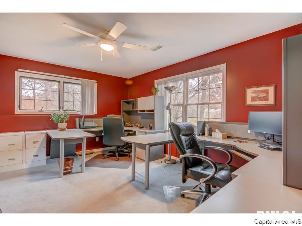 40 Woodland Trail Rochester, IL 62563 - Photo 27 of 35