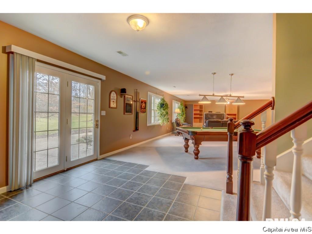 40 Woodland Trail Rochester, IL 62563 - Photo 5 of 35