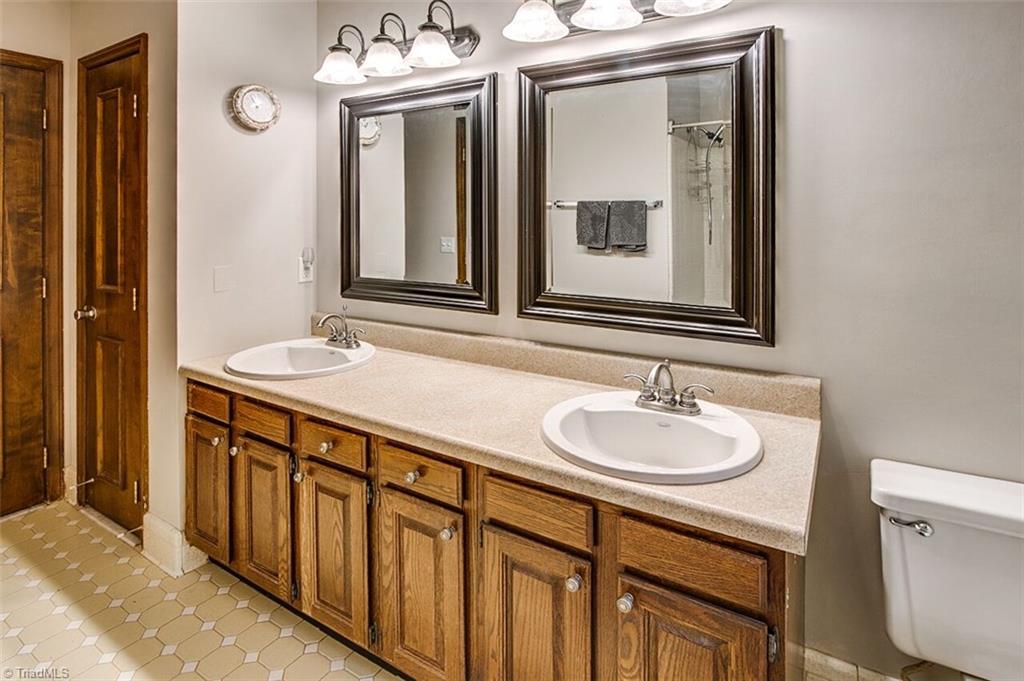 5902 Dehaven Road Pleasant Garden, NC 27313 - Photo 12 of 27 Gallery Image 12