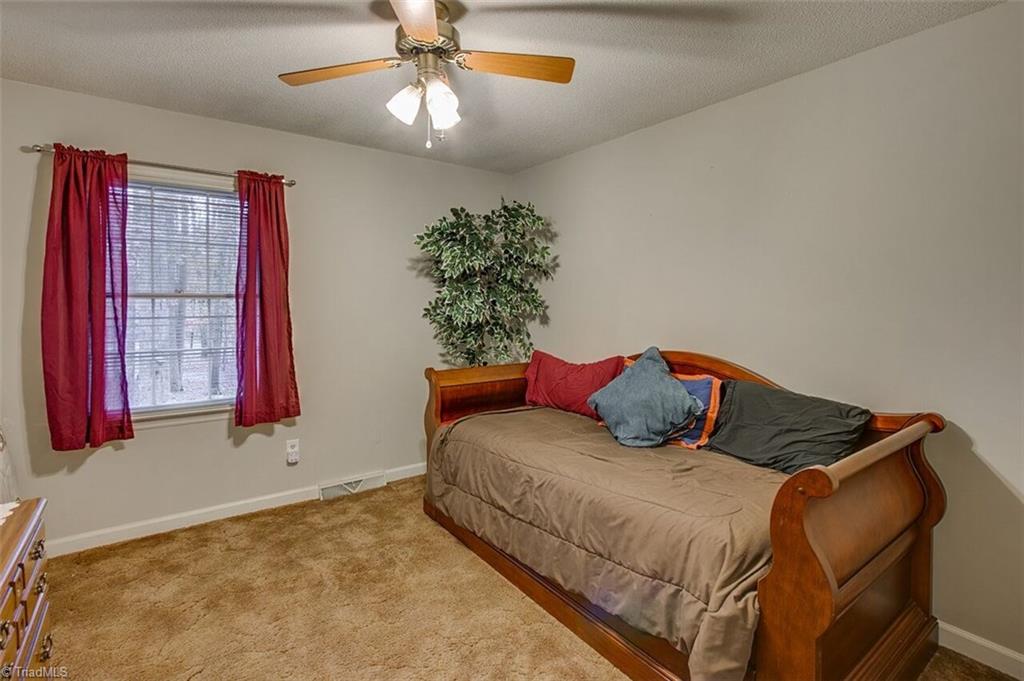 5902 Dehaven Road Pleasant Garden, NC 27313 - Photo 19 of 27 Gallery Image 19